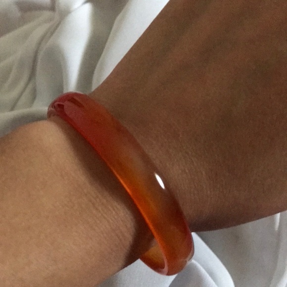 Red Jade Bangle - Picture 5 of 8